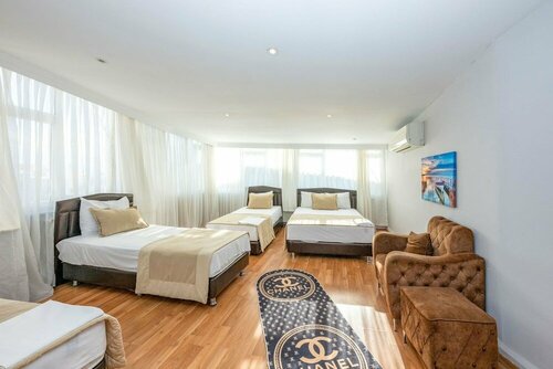Saray Hotel
