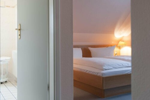 Seehotel Köllnitz, Réserver Hôtel Storkow 