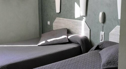 Altera Roma Hôtel, Prenota Hotel Hotel a Alvernia con parcheggio, Parcheggio