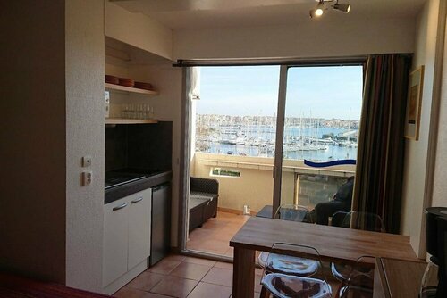 Residence Agathea, Book Lejlighedshotel Hoteller i Canal du Midi med pool, Swimmingpool