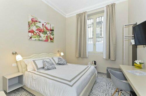 TOHOUSE Rooms, Забронировать Отель «постель и завтрак» Отели в центре Турина, в центре