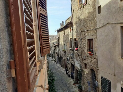Viterbo Antica - centro storico, Забронировать Гостевой дом Витербо Озеро Вико