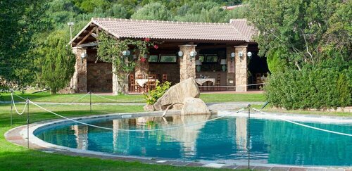 Hotel Spartivento, Забронировать Отель Отели Домус-де-Мария с бассейном, Бассейн