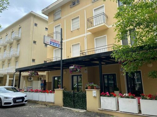 Hotel Asso, Забронировать Отель Отели Риваззурра с питанием, Пансион