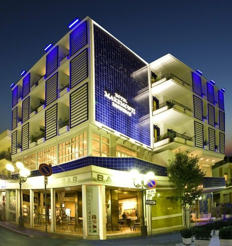 Hotel Maremonti, Rezervasyon Otel Marche yemekli oteller, Yarım Pansiyon / Tam Pansiyon