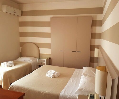Park Hotel, Забронировать Отель Отели Монтекатини-Терме 3 звезды, рядом с Терма Эксцельсиор, 3*