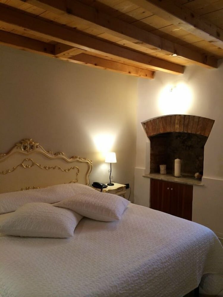 Ca Fontanea Hotel
