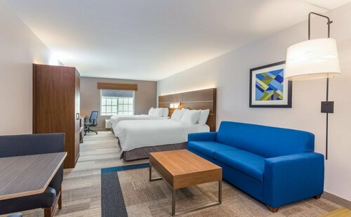 Holiday Inn Express Hotel & Suites Eau Claire North by IHG, Забронировать Отель О-Клэр Висконсин