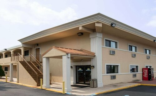 Days Inn Long Island/Copiague, Book Mini-hotel  