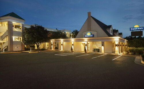 Super 8 Alexandria by Wyndham, Забронировать Отель Александрия Washington DC Metropolitan area