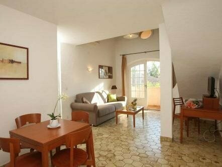 Le Rivage, Забронировать Отель Отели Mimosa Road с бассейном, Бассейн