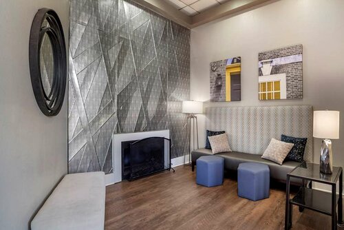 Best Western Plus Philadelphia Airport South at Widener University, จอง โรงแรม Chester เพนซิลเวเนีย