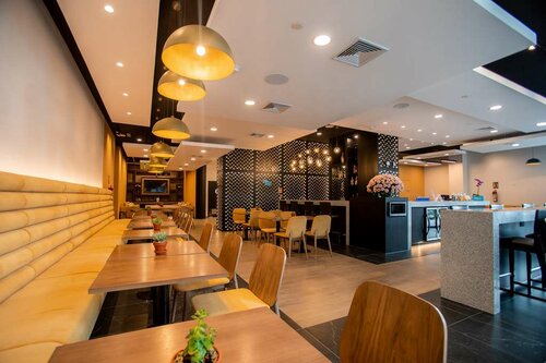Hampton By Hilton Quito La Carolina Park, Забронировать Отель Отели Кито с завтраком, рядом с Guapulo Park, Завтраки