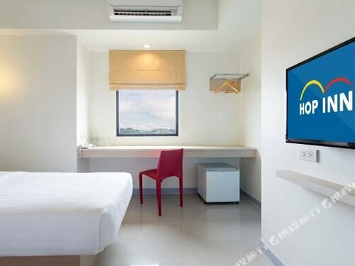 HOP INN Chonburi, Забронировать Отель Недорогие отели Чонбури, недорого