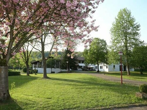 Katholisches Jugend- und Tagungshaus, Réserver Hôtel Hôtels à Bade-Wurtemberg avec parking, Parking