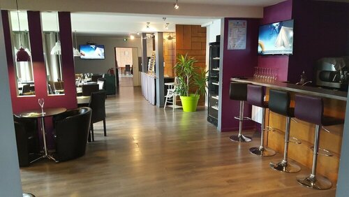 Fasthotel Dunkerque, Rezerwuj Hotel Grande-Synthe 