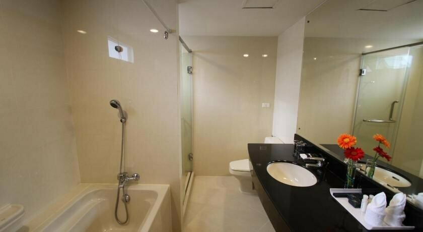 Gm Suites