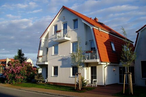 Pension Heimchen, Book Hotel Hoteller i Usedom med parkering, Parkering