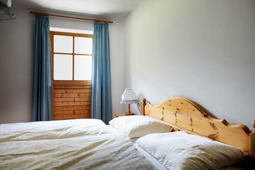 Berggasthof Trattes, Book Hotel Valdaora Plan de Corones