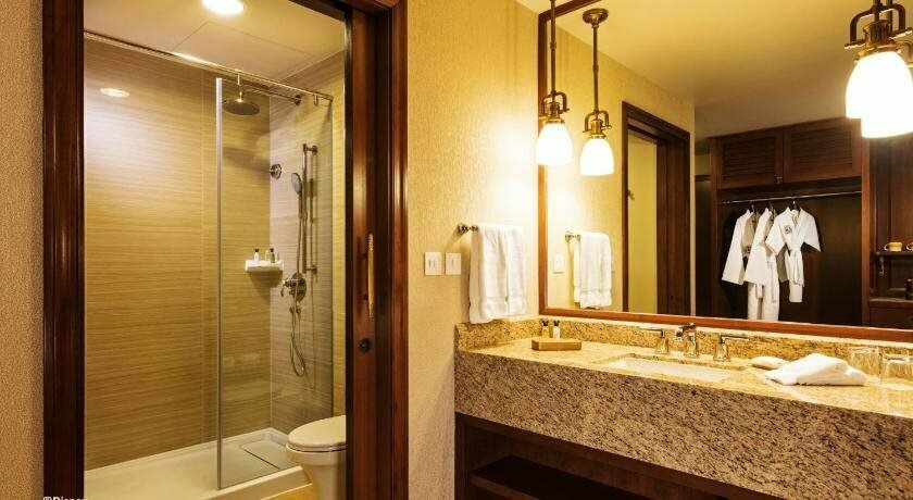 Disney Explorers Lodge