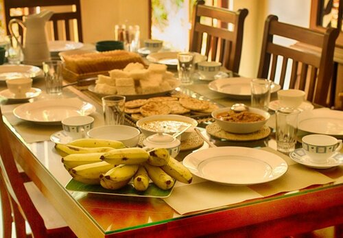 Black And White Kandy Guest House, Забронировать Гостевой дом Канди округ Канди