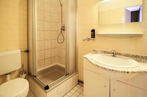 Hotel Pension Xantener Eck, Book Hotel Charlottenburg Berlin