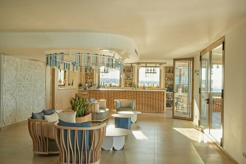 TUI BLUE Victoria Menorca, Book Hotel Santo Tomas Beach Balearic Islands