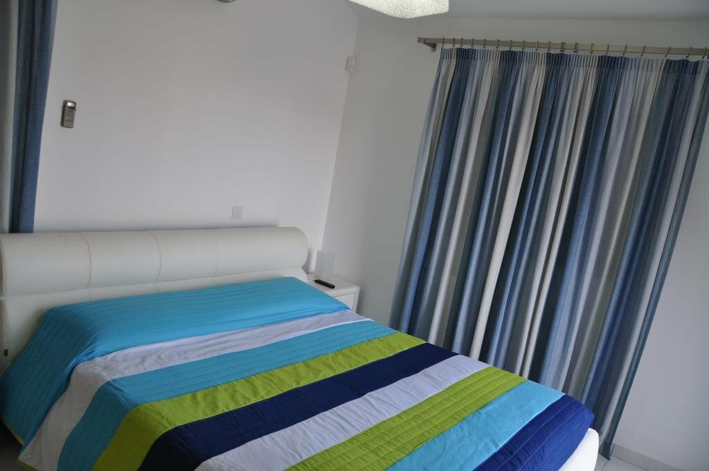 Poros 2 Villa