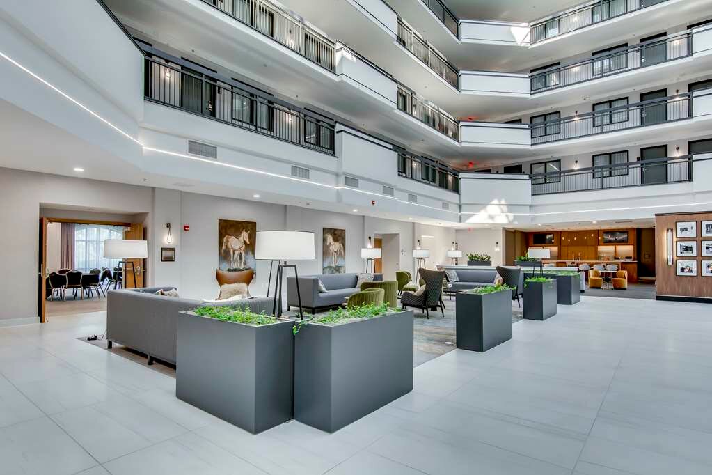 Embassy Suites by Hilton Louisville East