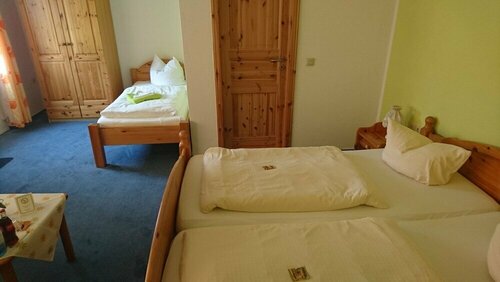 Hotel-Pension Am Mühlberg, Забронировать Отель Отели Шпревальд 3 звезды, 3*