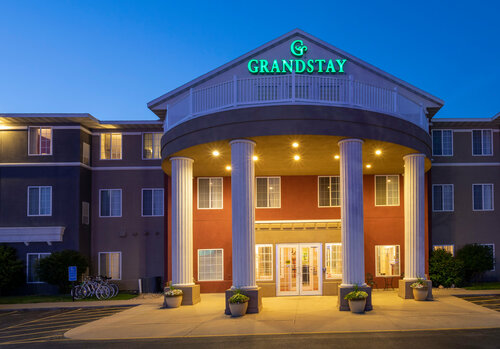 GrandStay Hotel & Suites Ames, Забронировать Отель Отели Эймс 3 звезды, 3*
