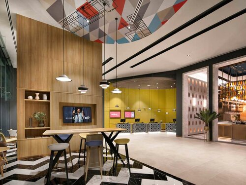 Mercure Bangkok Sukhumvit 24, Забронировать Отель Отели Бангкока с бассейном, рядом с Конгресс-центр имени королевы Сирикит, Бассейн
