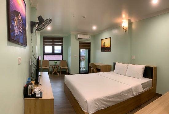 Jademay Airport Hotel