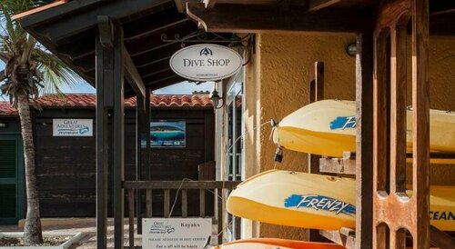 Harbour Village Beach Club Bonaire, Забронировать Курортный отель Отели Кралендейк с завтраком, Завтраки