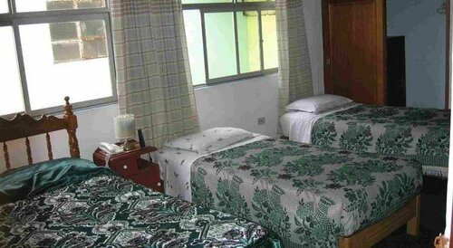 Hostal Residencial Los Andes, Book Hotel Hoteller i Lima med parkering, Parkering