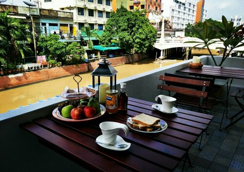 OYO 537 Na Banglampoo Hotel, Rezervovat Hotel Hotely v Central Thailand se snídaní, Snídaně