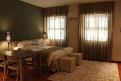 Vitruvio 42 Apartments, Забронировать Апартаменты/квартира Отели Центрального вокзала с парковкой, Парковка