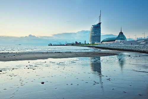 ATLANTIC Hotel Sail City, Book Hotel 4-Star Hotels in Bremen, 4*