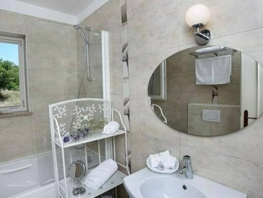 VILLA STEFANIJA small Boutique hotel&restaurant