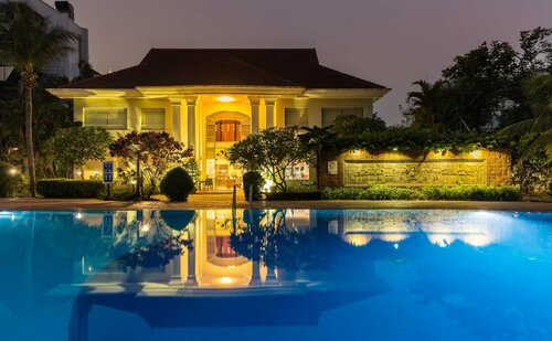 Angkor Century Resort & Spa, Забронировать Курортный отель Бизнес-отели Сиемреап, рядом с Preah Ang Chek Preah Ang Chom, 4* 5*