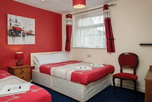 Lanayr Hotel Blackpool Limited, Забронировать Отель Блэкпул Ланкашир, рядом с Стадион футбольного клуба «Блэкпул»
