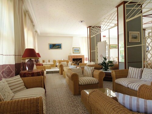 Abamar Hotel, Забронировать Отель Санта-Маргерита-ди-Пула Южная Сардиния, рядом с Пляж Санта-Маргерита-ди-Пула