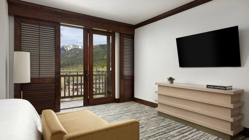Four Seasons Resort and Residences Jackson Hole, Забронировать Курортный отель Отели Титон-Вилидж с завтраком, рядом с Teton Quad Chair, Завтраки