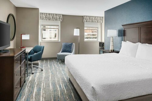 Hampton Inn Washington DC White House, Забронировать Отель Northwest Вашингтон, рядом с Alexander Robey Shepherd Statue