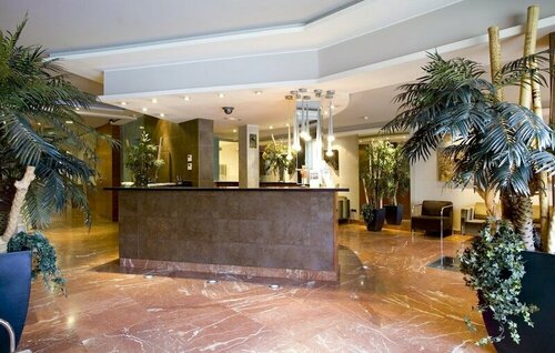 Hotel Oasis, Забронировать Отель Старый город Барселона, рядом с Церковь Сан-Хайме