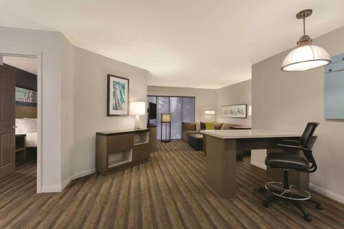 Hyatt House Cypress / Anaheim, Забронировать Отель Отели Сайпресса 3 звезды, 3*