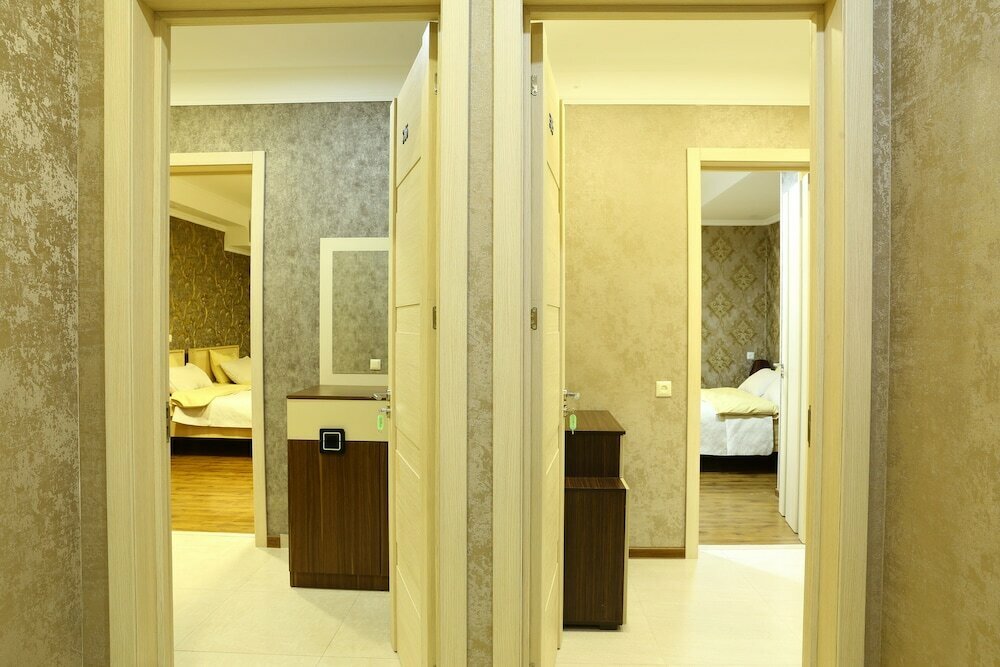 Hotel Bridge