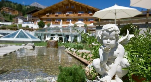 Burg Vital Resort, Забронировать Курортный отель Отели Лех 5 звезд, рядом с Гондольный подъемник Бергбан Оберлех-Лех, 5*