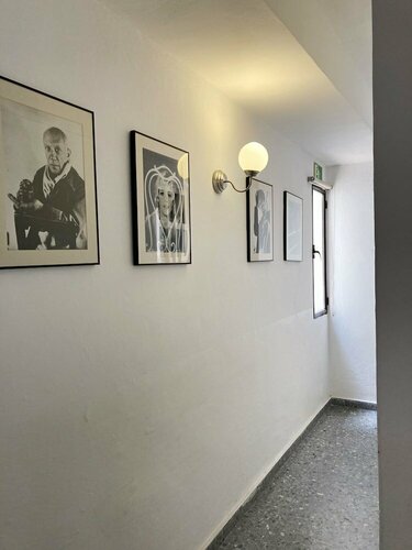 Hostal Paco Marbella, Забронировать Хостел Старый город Марбельи Марбелья, рядом с Пляж Venus