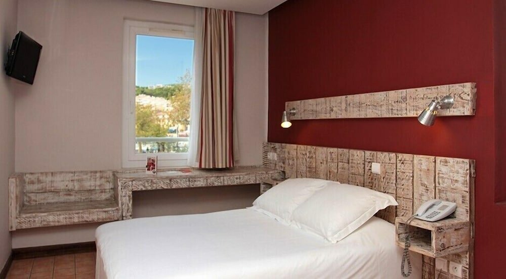 Inter-Hôtel Cassitel